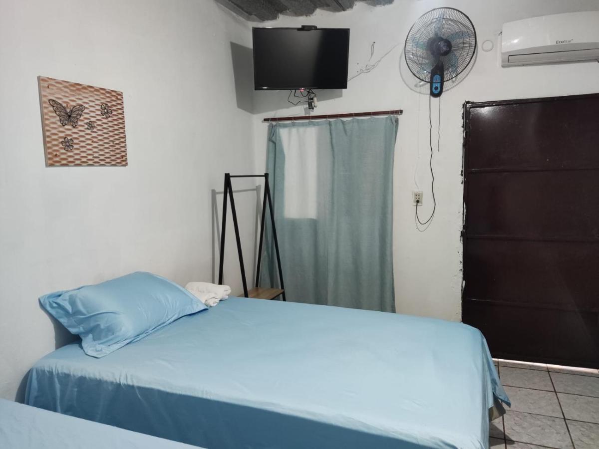 Hostal Santa Marta La Unión Εξωτερικό φωτογραφία