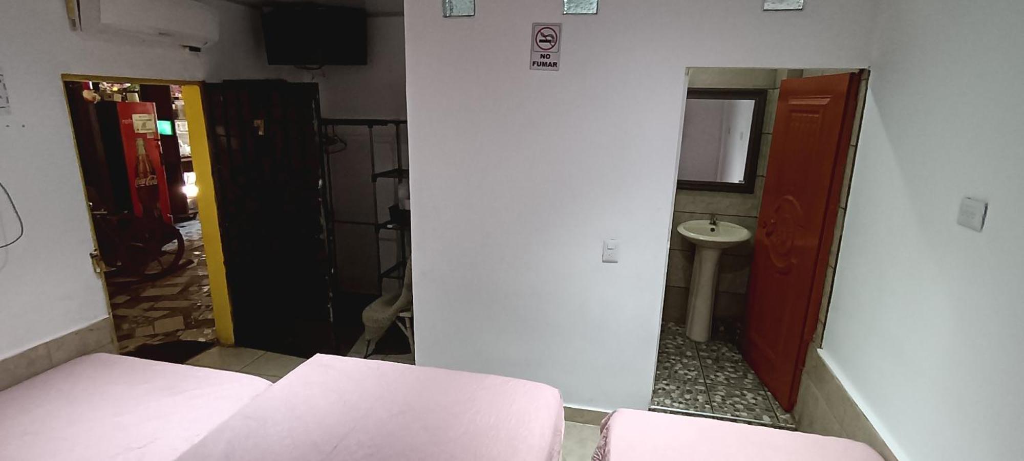 Hostal Santa Marta La Unión Εξωτερικό φωτογραφία